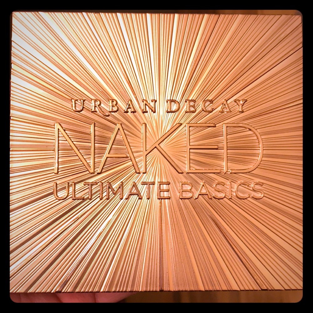 Urban Decay Naked Ultimate Basics eyeshadow